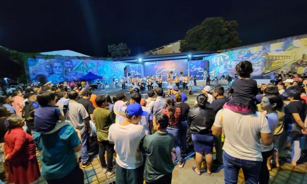 Alcaldía de Santa Tecla inaugura el mes cívico con desfile de talentos